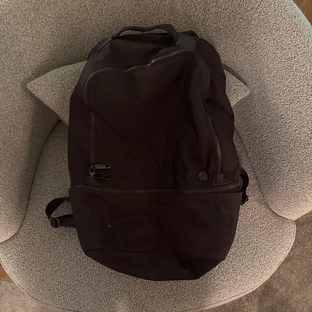 Lululemon Go Lightly Backpack Plum